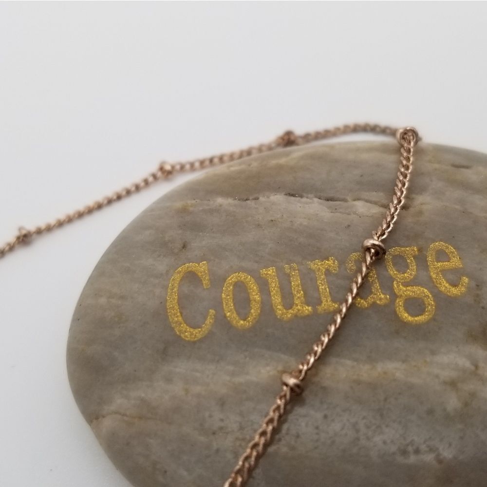 Rose gold tone anklet delicate and feminine 🤩